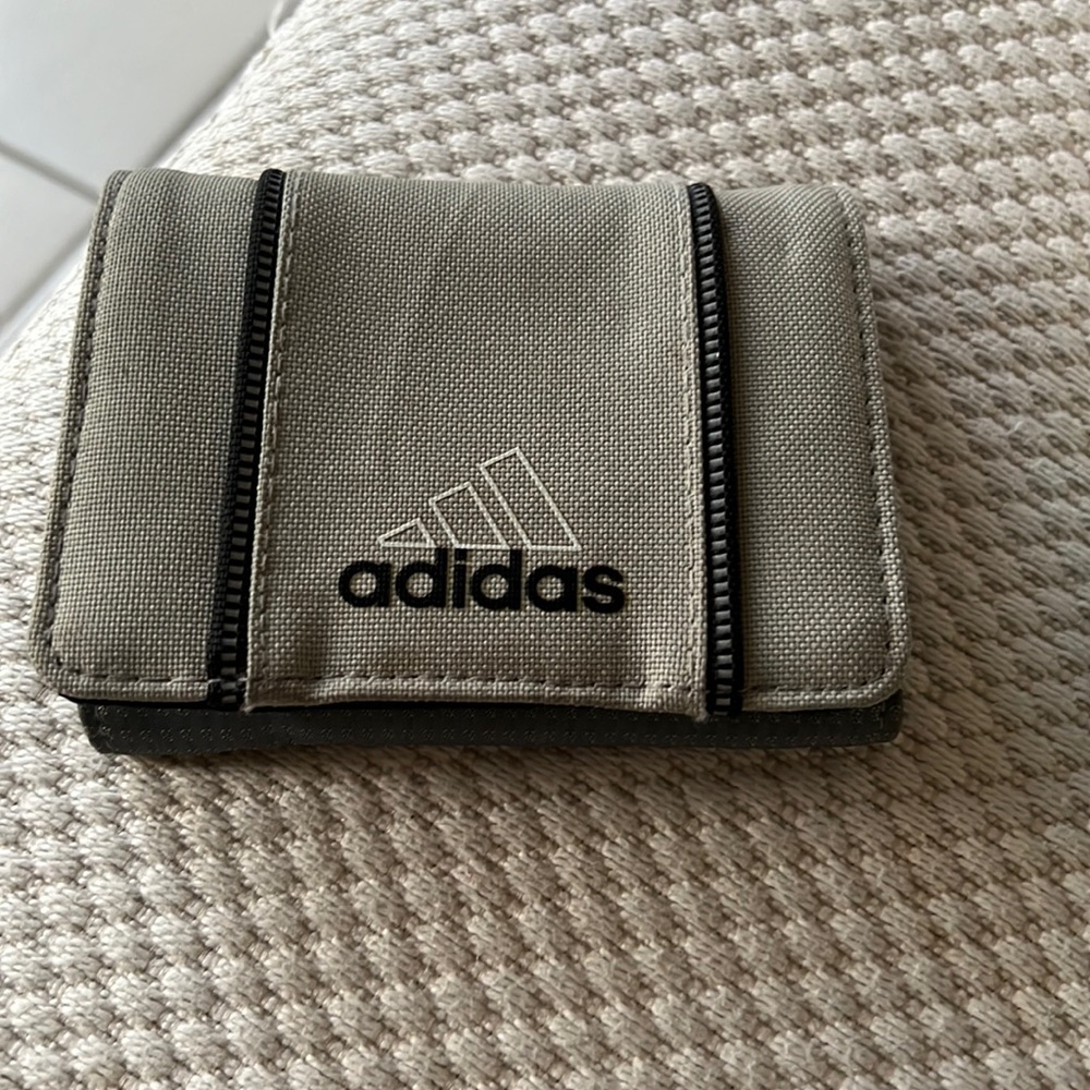 Adidas boys wallet